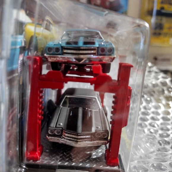 M2 Machines - Picture 2 of 8